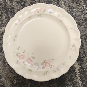 Pfaltzgraff Tea Rose 10.5" Dinner Plate Vintage